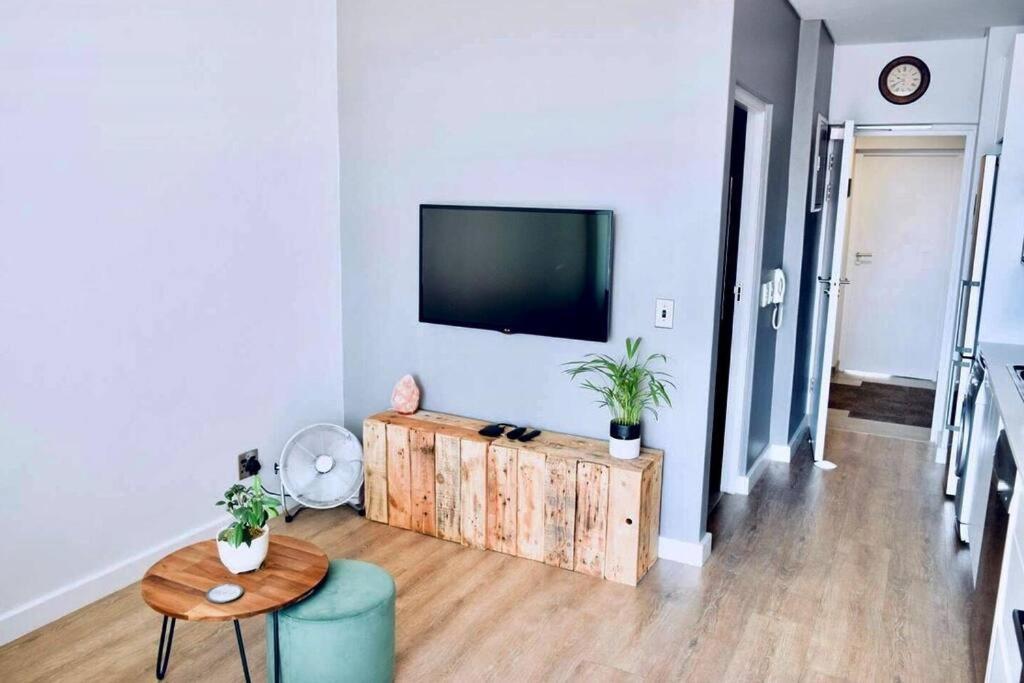 Stunning Studio Apartment In Cbd Cape Town Dış mekan fotoğraf