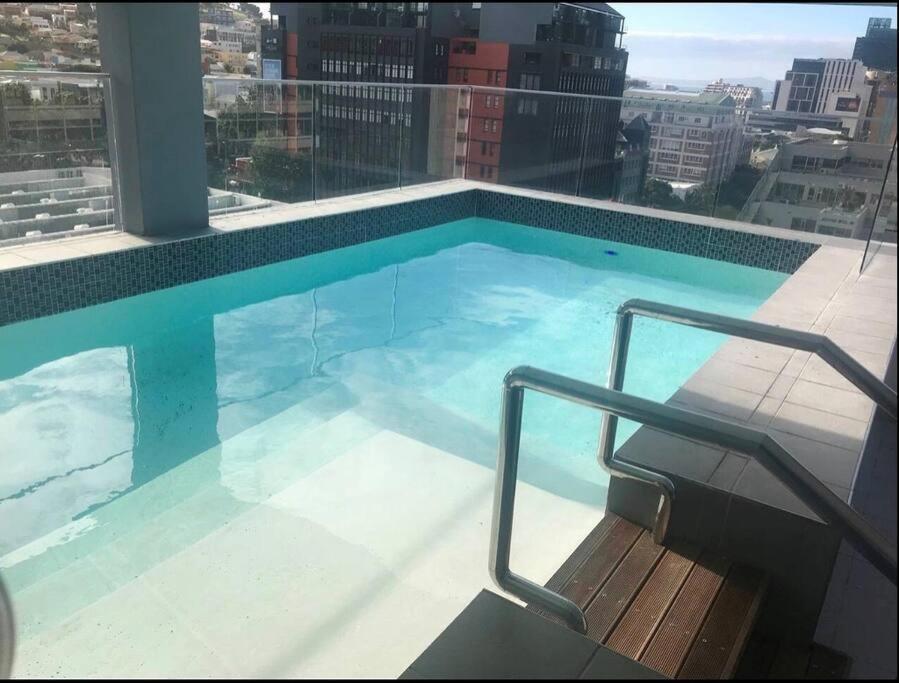 Stunning Studio Apartment In Cbd Cape Town Dış mekan fotoğraf